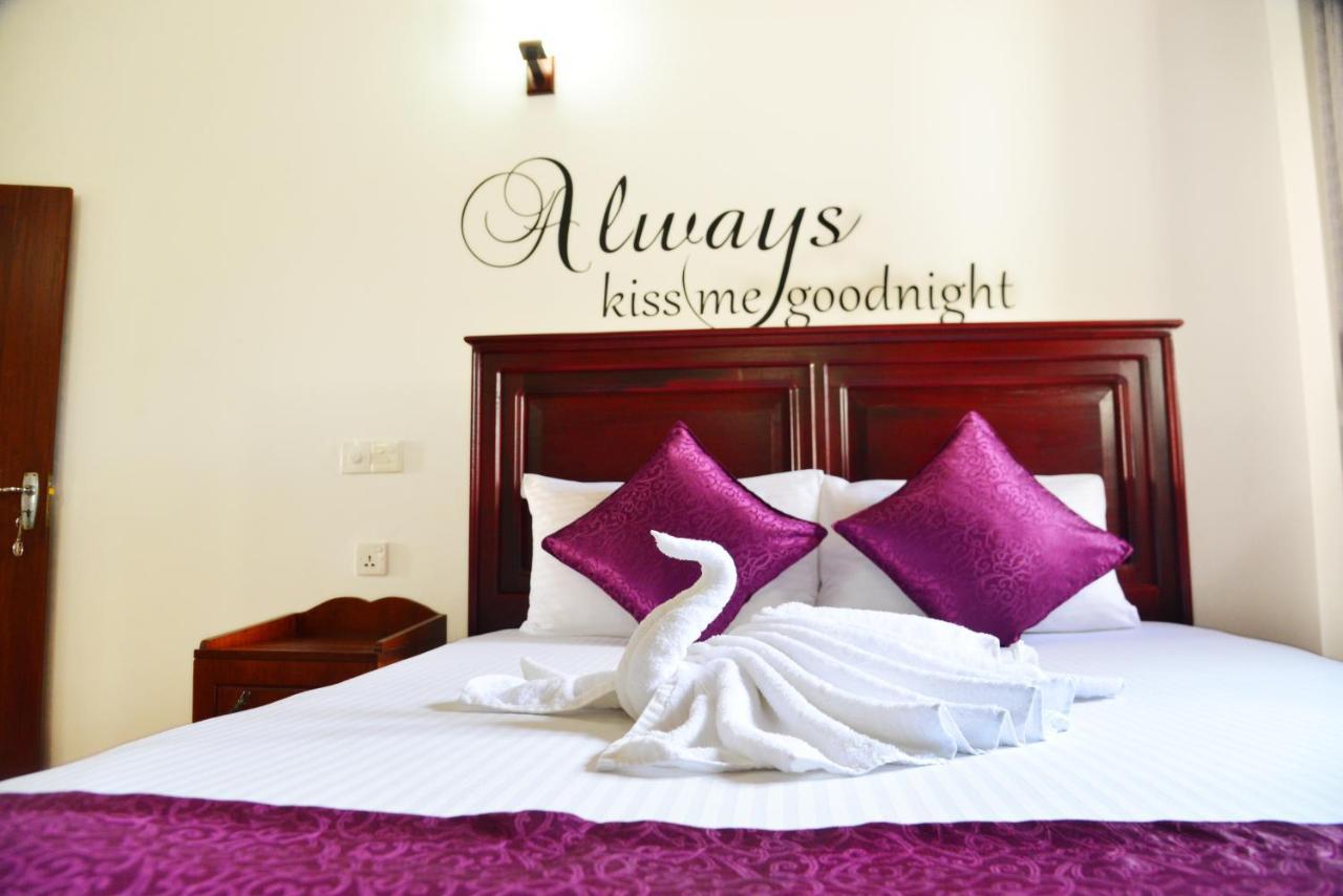 Cinnamon Holiday Inn Hikkaduwa Exterior foto